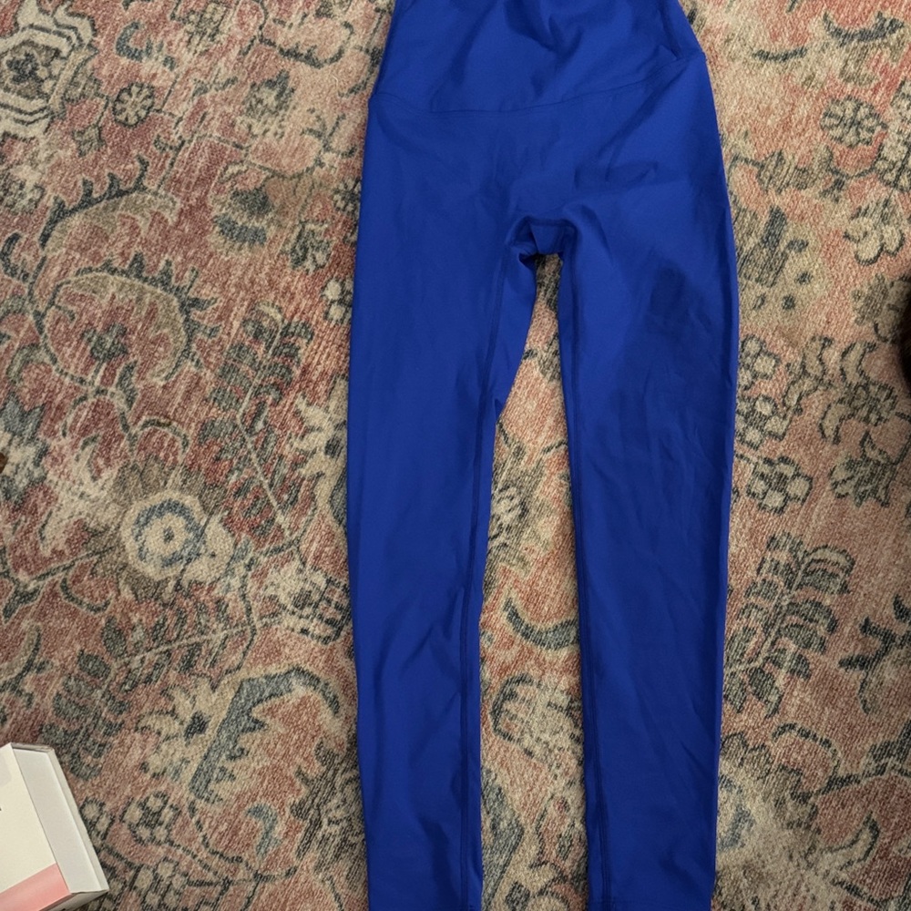 Lululemon Vibrant Blue Leggings.